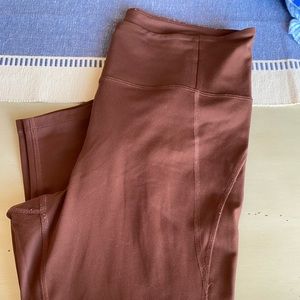 Girlfriend Collective Compressive Leggings in Earth